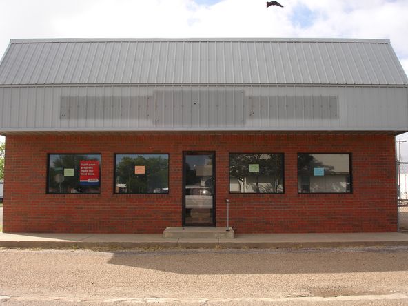 344 E 3rd St, Hereford, TX 79045